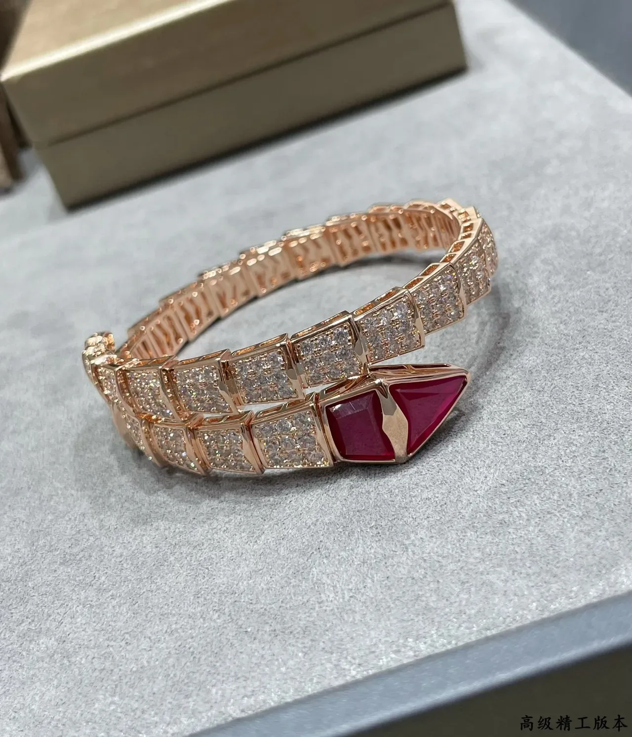 Bvlgari Serpenti रूबी और डायमंड रोज गोल्ड ब्रेसलेट 5
