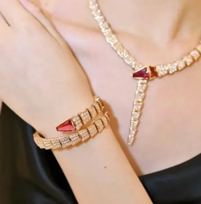 Bvlgari Serpenti रूबी और डायमंड रोज गोल्ड ब्रेसलेट 8
