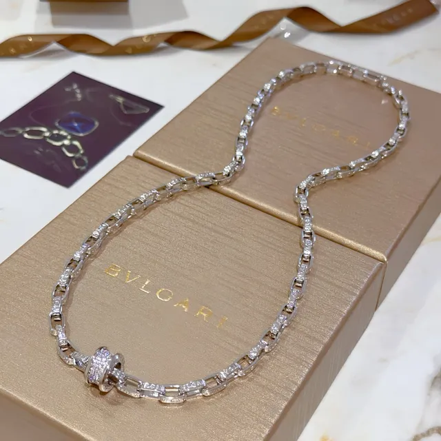 Bvlgari 银金钻石镶嵌链条几何铰接链接项链 6