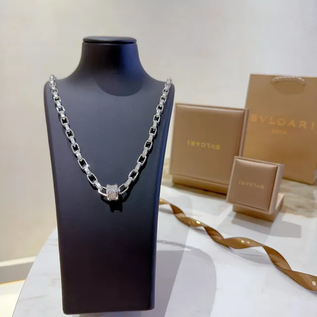 Bvlgari 银金钻石镶嵌链条几何铰接链接项链 7