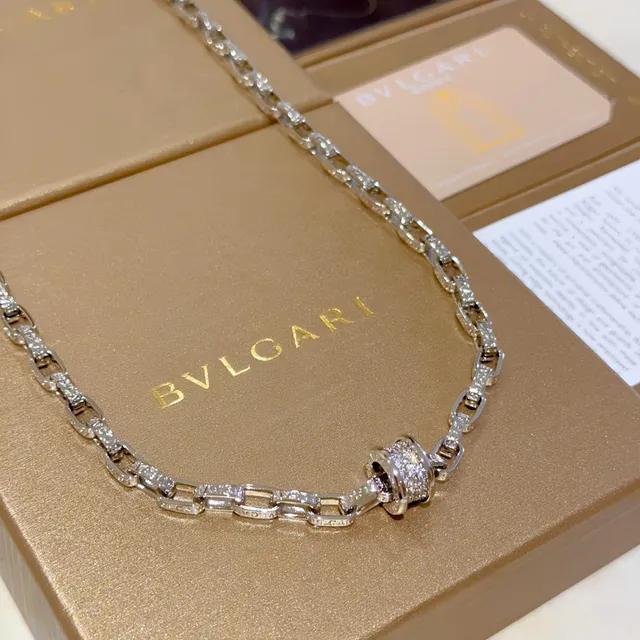Bvlgari 银金钻石镶嵌链条几何铰接链接项链 9