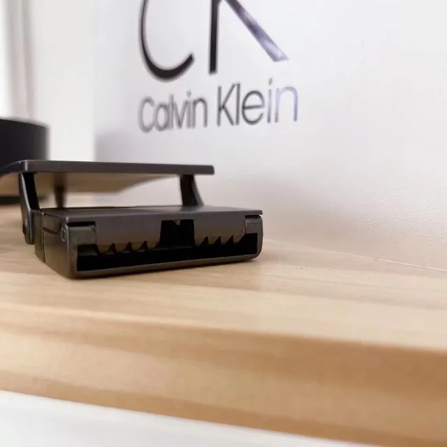 Calvin Klein बेल्ट और बकल सेट काला चमड़ी का बेल्ट 4