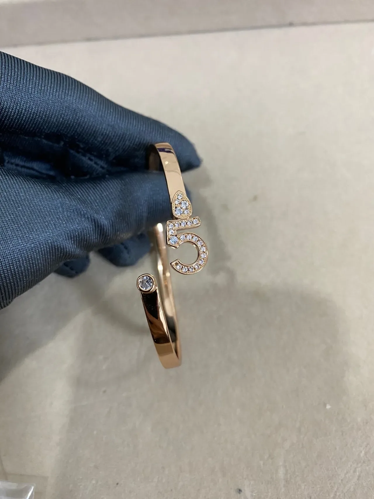 Cartier Gold Silver Pavé-Diamond Numeral Motif Rigid Bangle Bracelet 4
