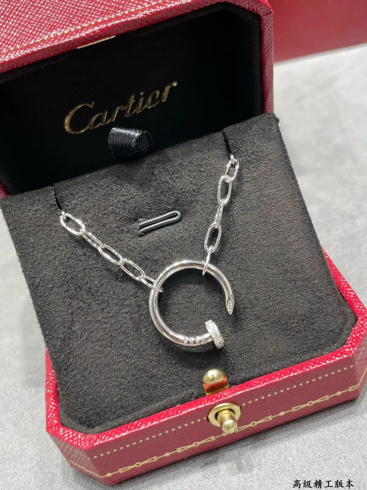 Cartier Juste un Clou قلادة فضية بيضاء مع دائرة مفتوحة نمط المسامير 4