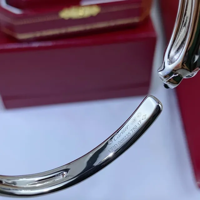 কার্তিয়ে প্যানথের গোল্ড সিলভার ওপেন ব্যাঙ্গল প্যান্থার হেড টার্মিনালস ব্রেসলেট 6