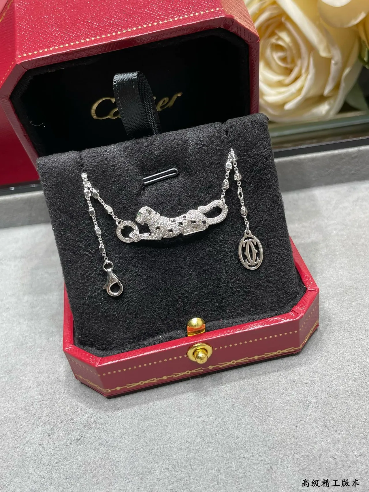 Cartier Panthère 银绿色 Pavé-Set 豹猫图案 铰接 猫形手链 5