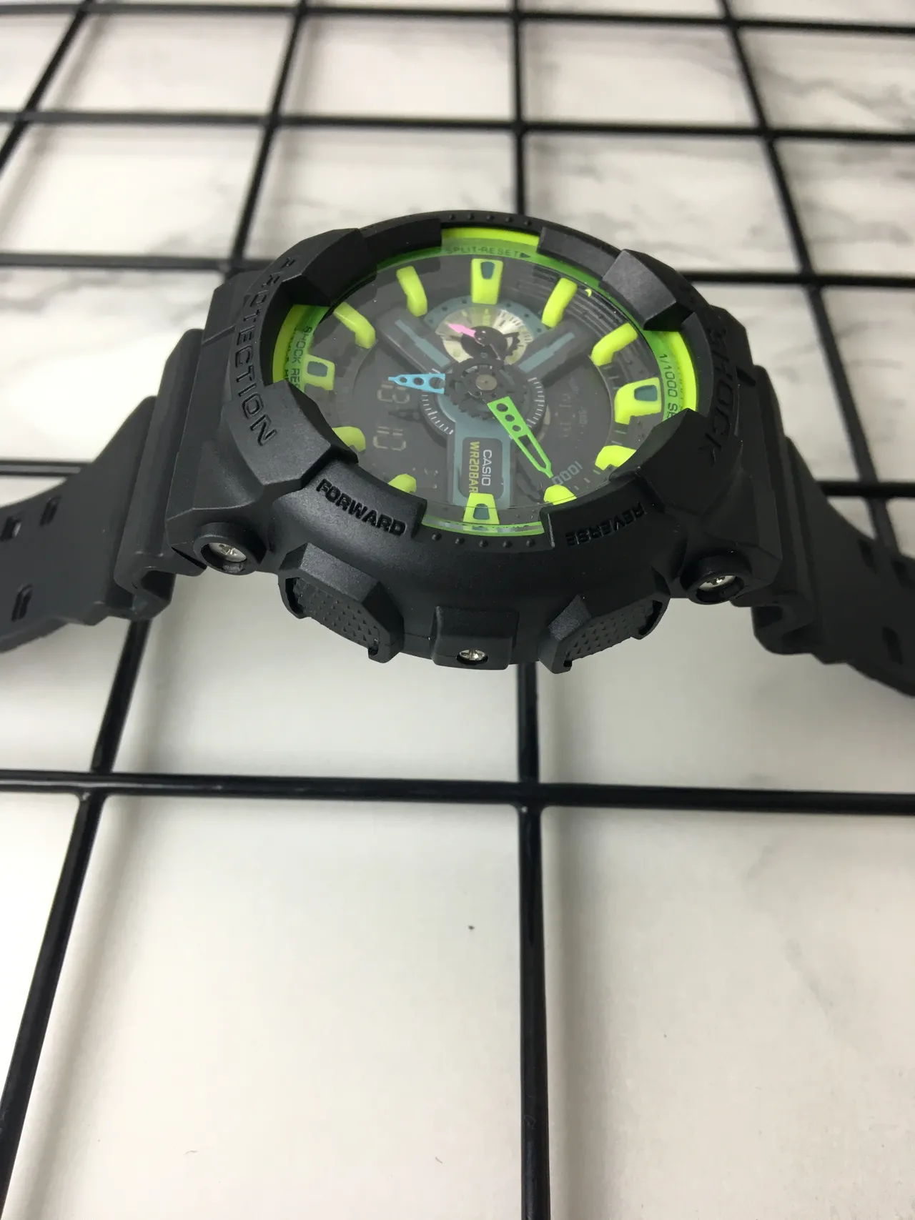 Casio G-Shock GA-100 Negro y Verde Lima Reloj Deportivo 5