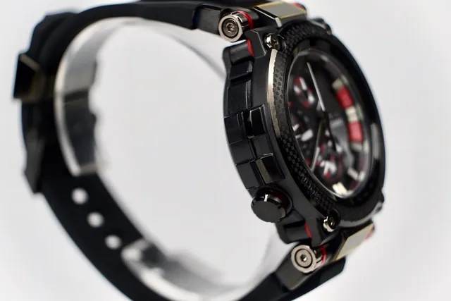 كاسيو G-Shock MT-G ساعة رياضية كربون ألياف أسود كرونوغراف 2
