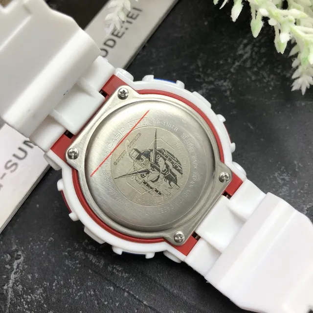कासियो G-Shock RX-78-2 Gundam सहयोग स्पोर्ट्स वॉच 3