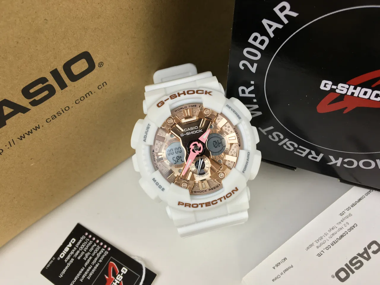 Casio G-Shock सफेद और गुलाबी सोना का खेलकूद घड़ी 6