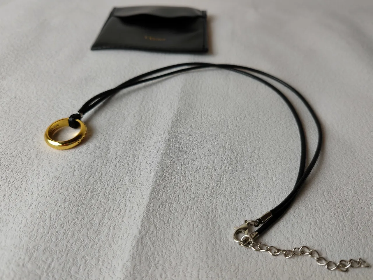 Celine Collier avec anneau et pendentif en ton doré 7