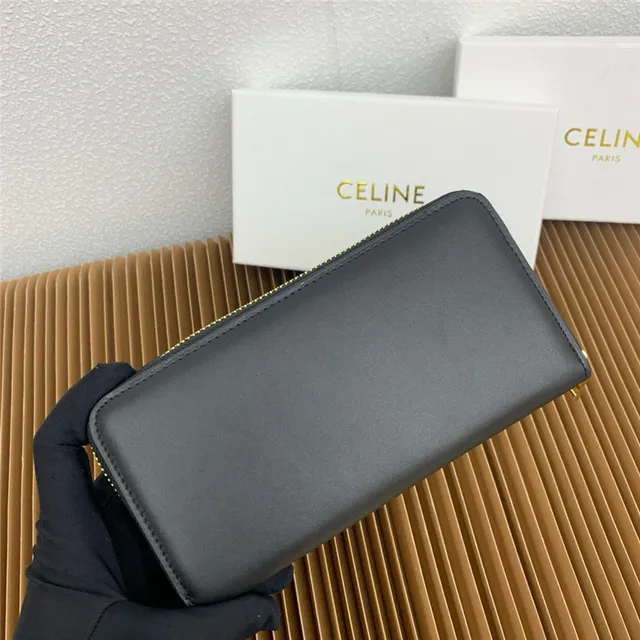 Celine Triomphe বেইজ কালো এমবসড মনোগ্রাম স্টিচড লোগো আউটলাইন লং ওয়ালেট 8