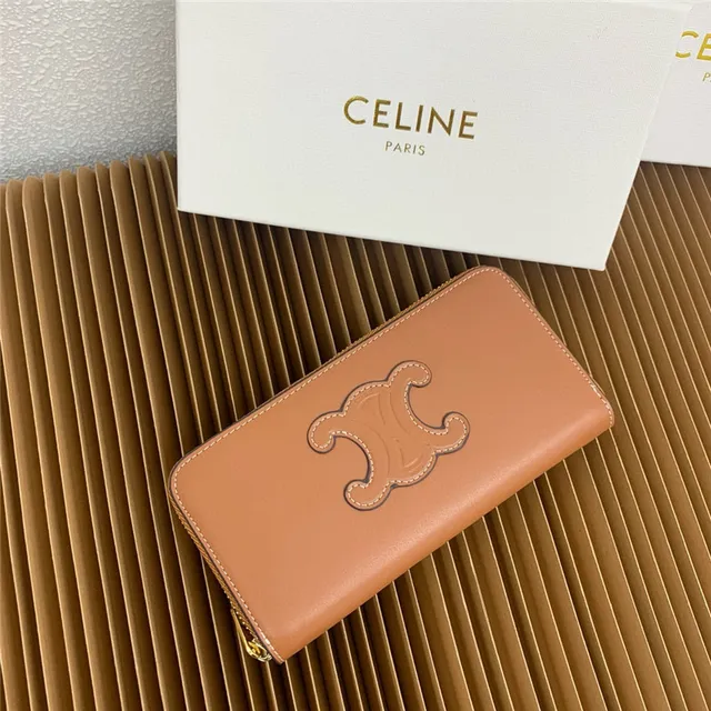 Celine Triomphe বেইজ কালো এমবসড মনোগ্রাম স্টিচড লোগো আউটলাইন লং ওয়ালেট 11
