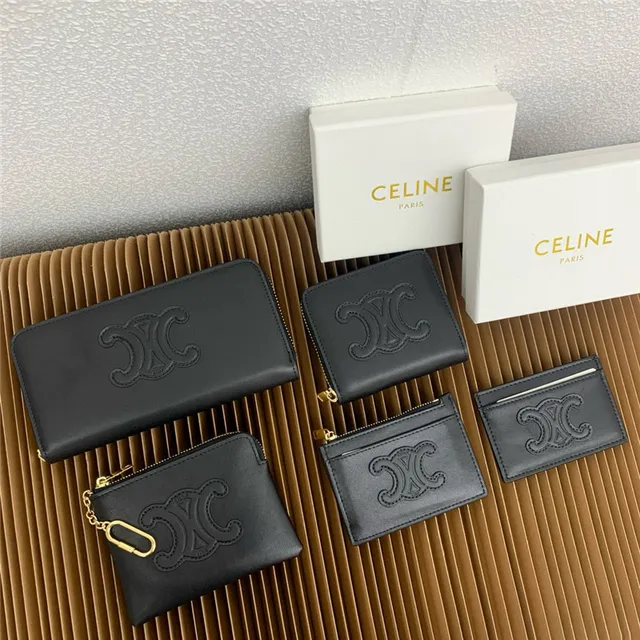 Celine Triomphe বেইজ কালো এমবসড মনোগ্রাম স্টিচড লোগো আউটলাইন লং ওয়ালেট 20