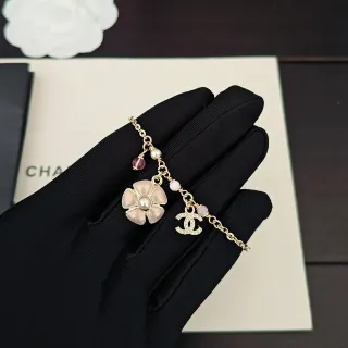 Chanel Camellia Charm 魅力 金色 珍珠 串珠 手链