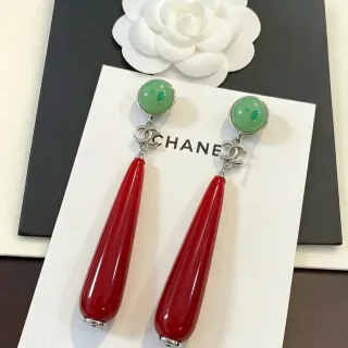 Chanel CC Logo সবুজ ক্যাবোচন লাল অশ্রু ফোঁটা কানের দুল