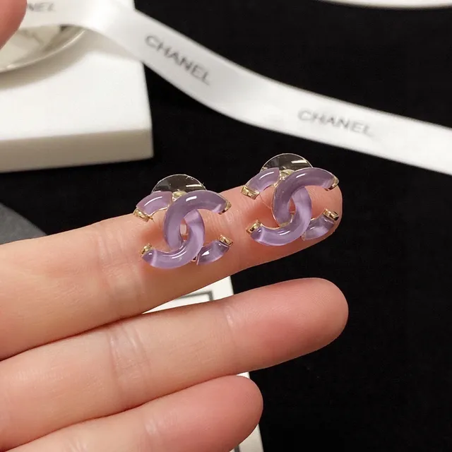 Chanel CC Violet Or Motif Interlocking Résine Translucide Boucles d'oreilles 3