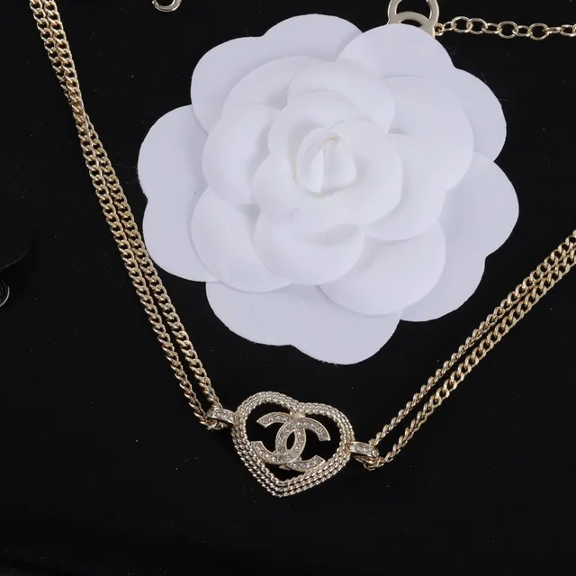 Chanel Gold Double-Chain Heart-Shaped Pendant Bracelet 3