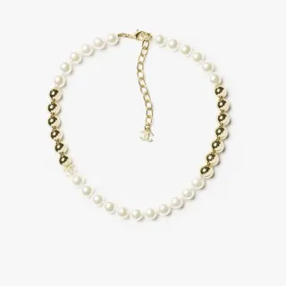 Chanel قلادة اللؤلؤ والخرز الذهبي