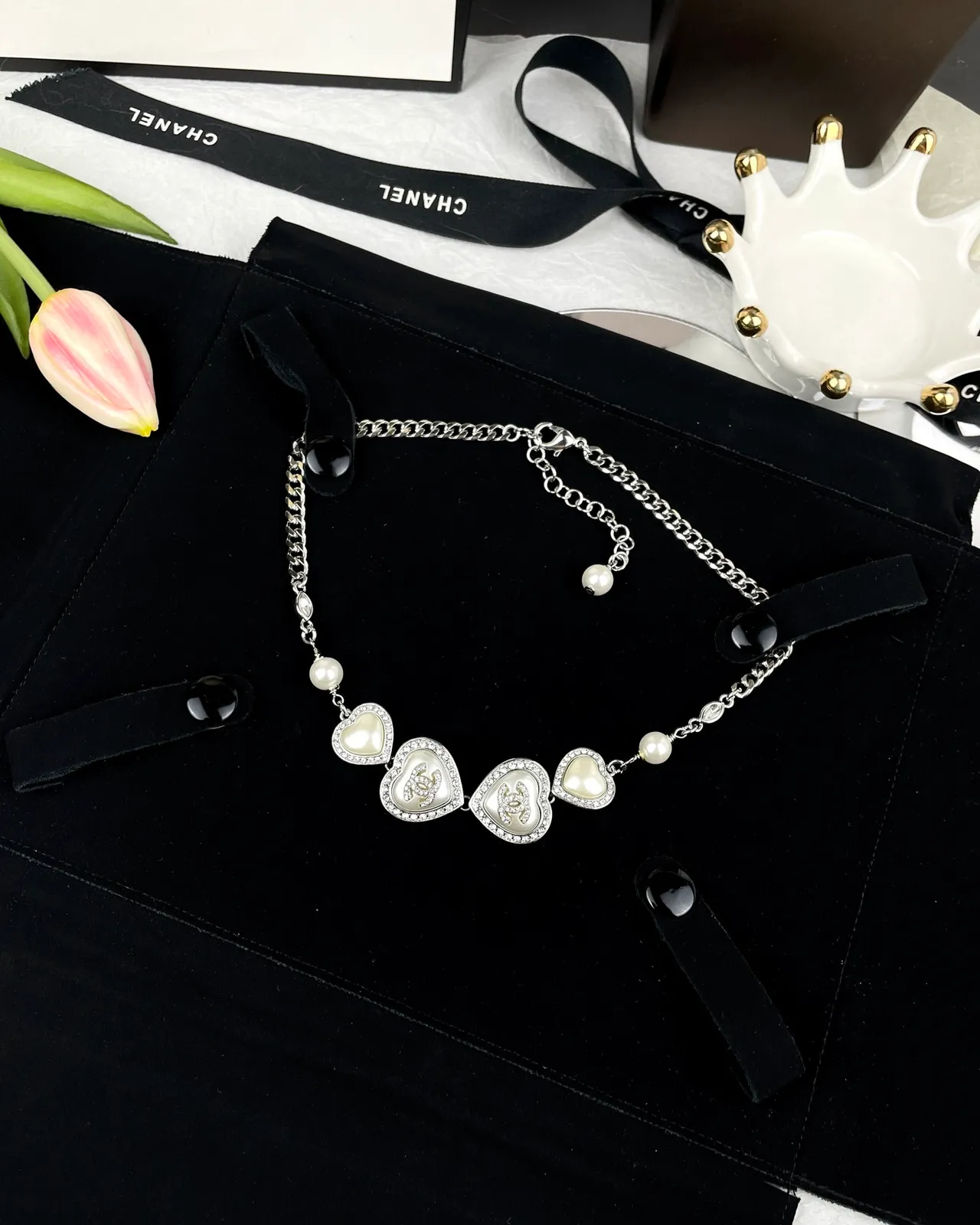 Chanel Silver White Curb Chain Heart-Shaped Pendants Necklace 7