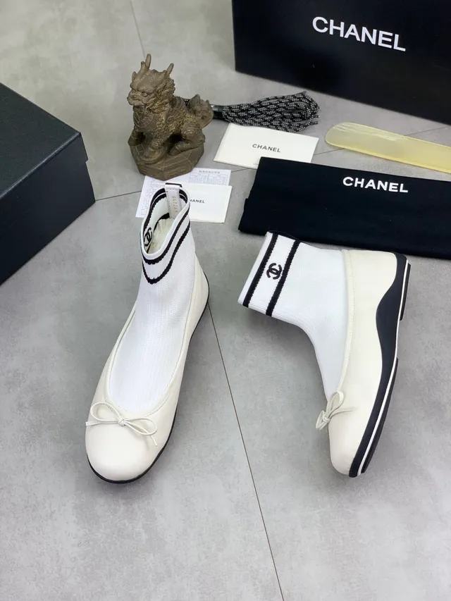 Chanel أبيض أسود جورب صوفي ساق الكاحل كم خطي باليه فلات 5