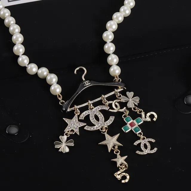 Chanel سلسلة ذهب أبيض لؤلؤ مع هاردوير 5