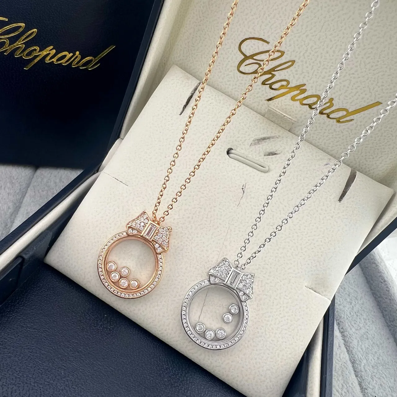 Chopard Ouro/Prata laço superior pingente diamantes Pavé borda colar 7