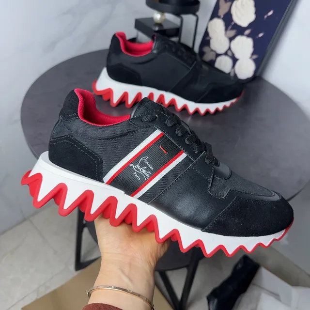 Christian Louboutin tênis preto vermelho esculpido sola ondulada superior ante couro tênis chunky 2