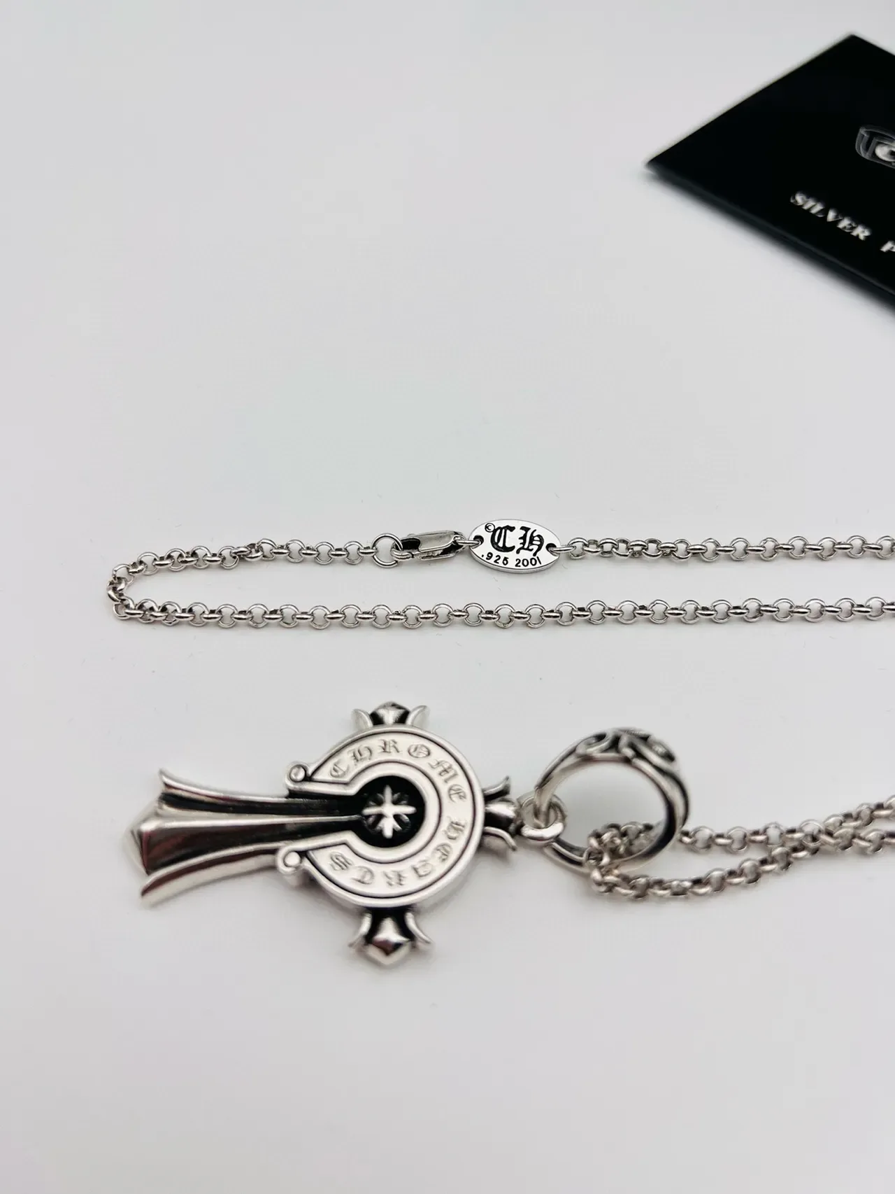 Chrome Hearts क्रॉस पेंडेंट सिल्वर नेकलेस 3