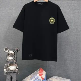 Chrome Hearts लोगो टी काली और सुनहरी कढ़ाई वाली टी-शर्ट