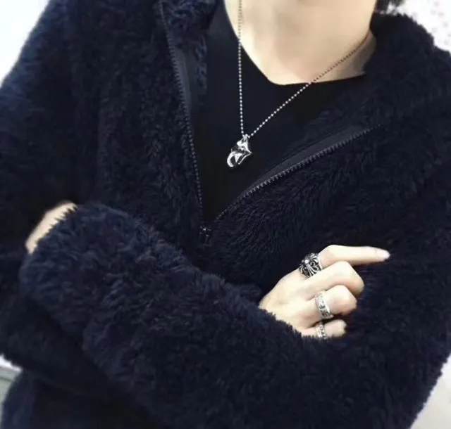 Chrome Hearts Collier Argenté Sculptural Haut Poli 2
