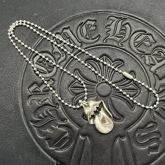 Chrome Hearts Collier Argenté Sculptural Haut Poli 5