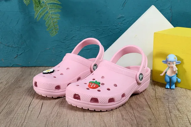 Crocs Classic Clog Lime Green Kids Clogs 8