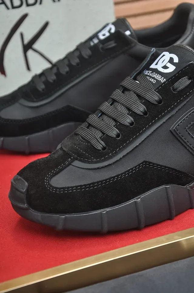 DC Shoes Zapatillas lifestyle de ante y superposición sintética en negro monocromo 8