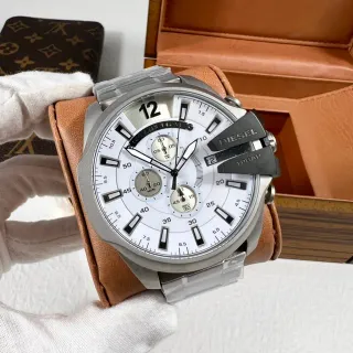 Diesel Mr. Daddy Chronograph Silver-Tone Case White Dial Mechanical Watch