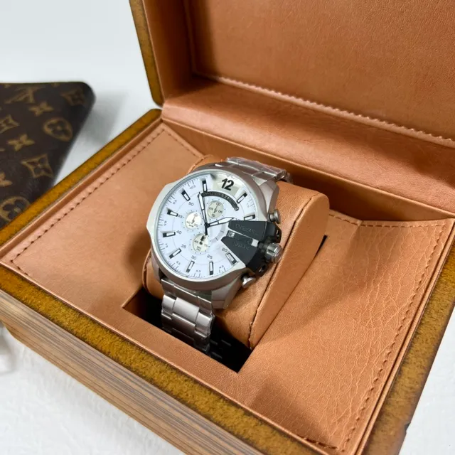 Diesel Mr. Daddy Chronograph Silver-Tone Case White Dial Mechanical Watch 2