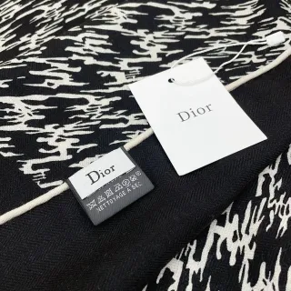 Dior अमूर्त ब्रशस्ट्रोक प्रिंट काला और क्रीम रेशम स्कार्फ