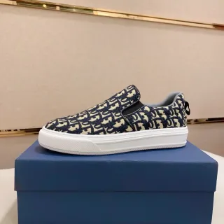 迪奥 B22 Monogram 海军蓝和米色 一脚蹬生活休闲鞋