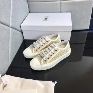 Dior B23 Beige কুইল্টেড প্ল্যাটফর্ম লাইফস্টাইল স্নিকার