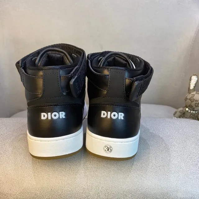 Dior B23 Black and Beige Monogram High-Top Lifestyle Sneakers 6