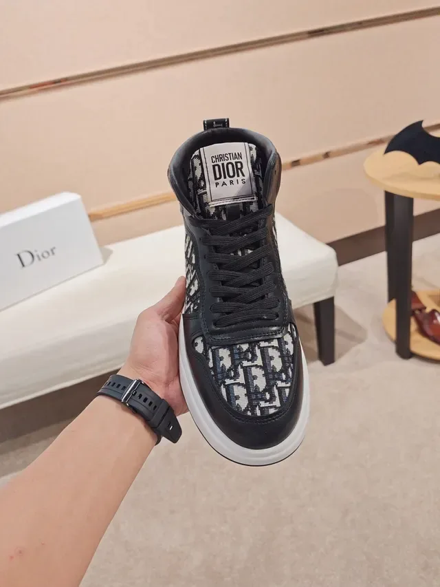 Dior B23 Monogram Black and White Lifestyle Sneakers 6