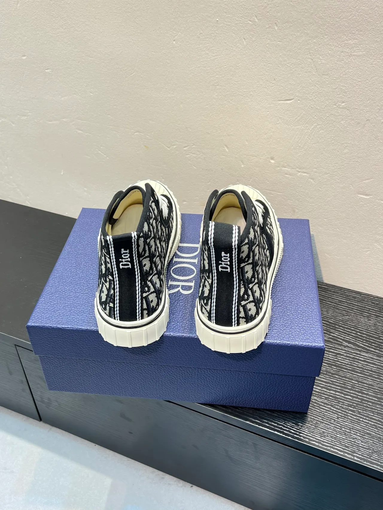 Dior B23 斜纹提花 高帮生活方式运动鞋 6
