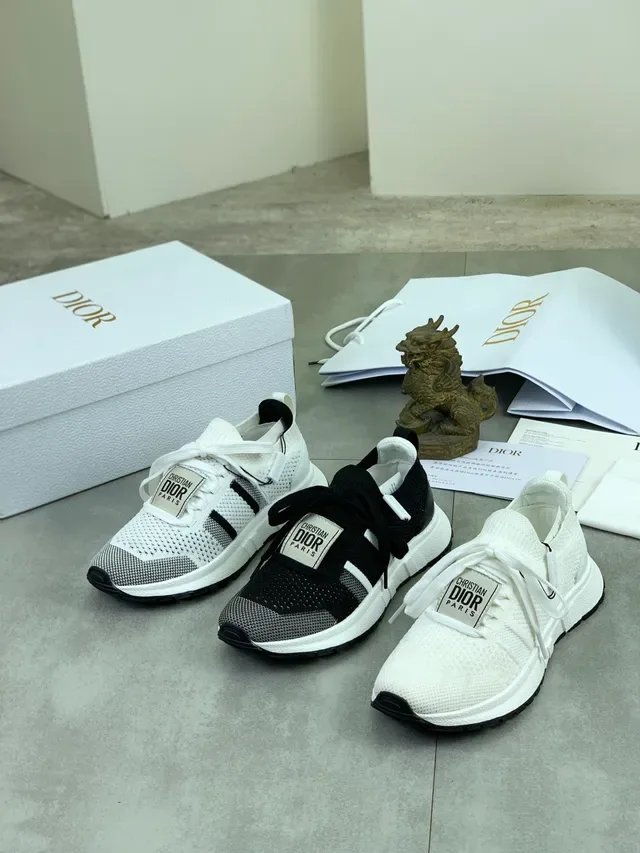 Dior B23 White and Black Knit Lifestyle Sneakers 2
