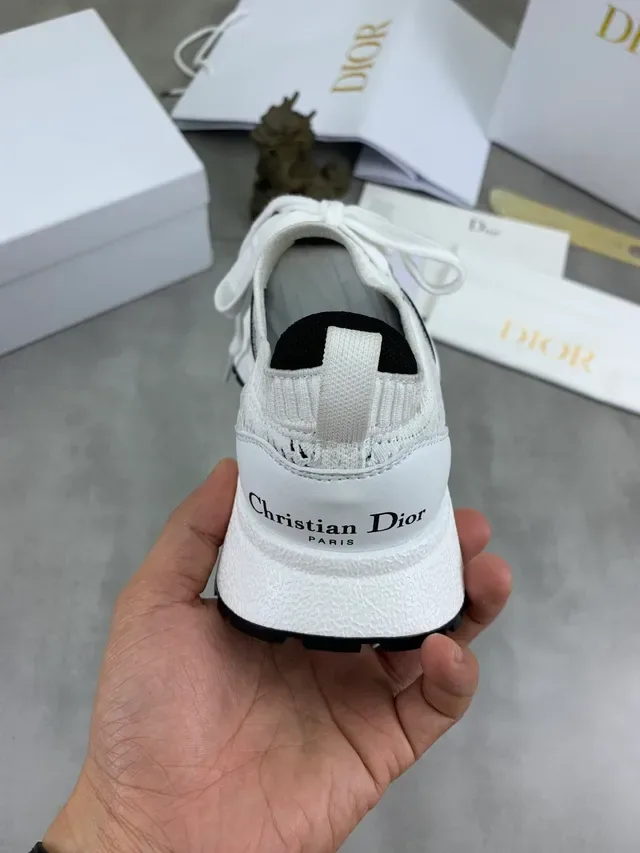Dior B23 White and Black Knit Lifestyle Sneakers 4