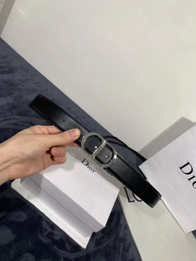Dior B27 Ceinture en cuir noir doré lisse boucle CD 7