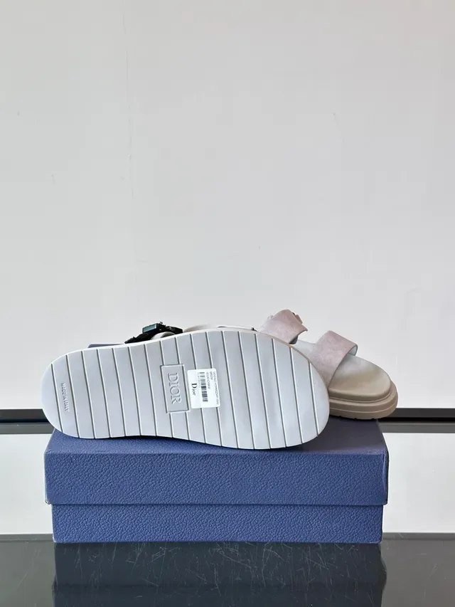 Dior B27 Marron Beige Sandales Casual à Double Bride en Daim 4