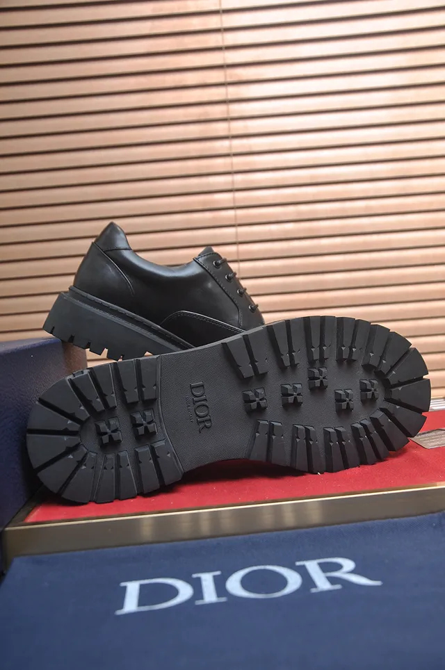Dior zapatos de cuero negro con suela chunky lug 3