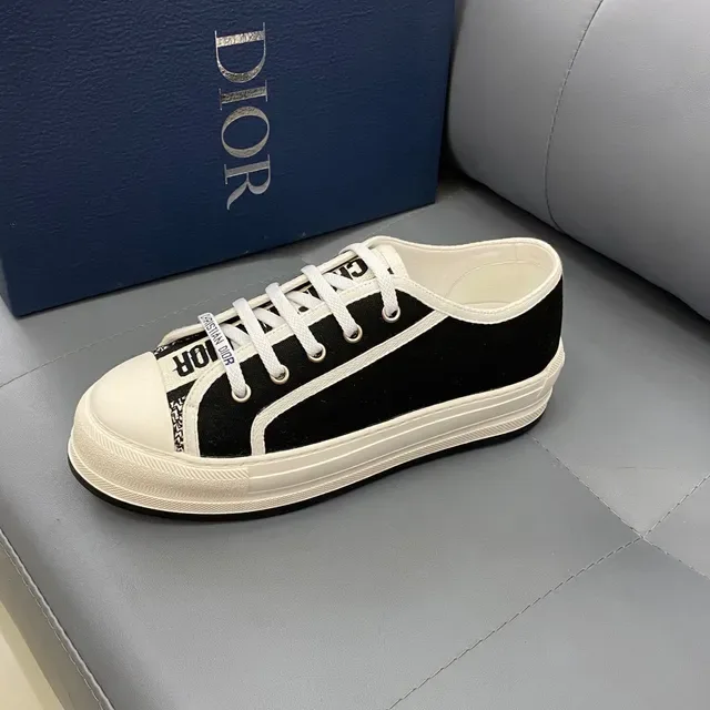 Dior sneakers lifestyle preto branco lona silhueta baixa 5