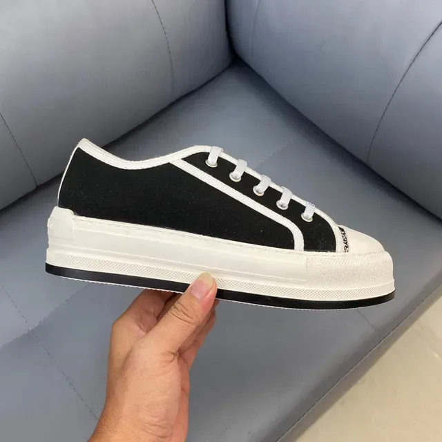 Dior sneakers lifestyle preto branco lona silhueta baixa 6