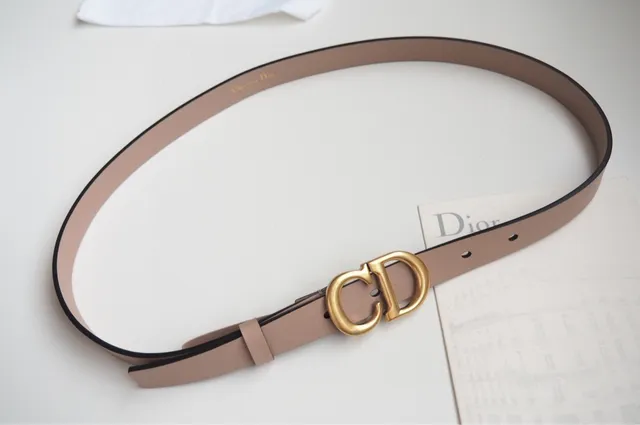 Dior CD Ceinture Beige Noir Sangle Étroite Piping Ceinture en Cuir 3
